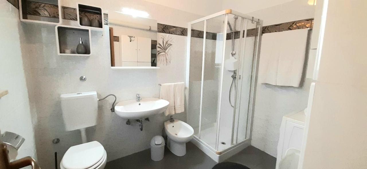 Apartment Monte Zaro Pula Bagian luar foto